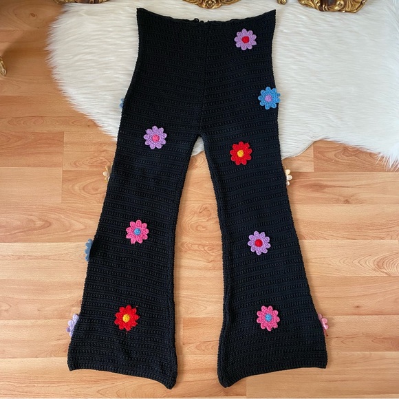 Crochet Floral Pants - Picture 10 of 10